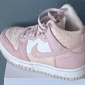 Nike dunk high pink nature